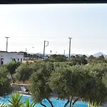 Diamantis Studios&apartments Hotell Mikri Vigla