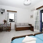Diamantis Studios&apartments