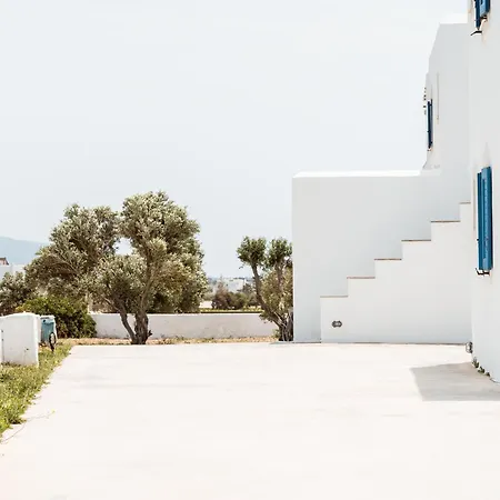 Diamantis Studios&apartments Hotell 2*