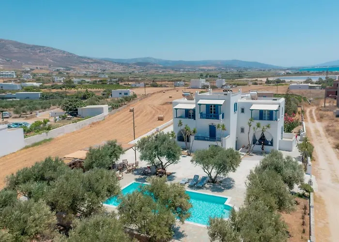 Diamantis Studios&apartments Hotell 2*