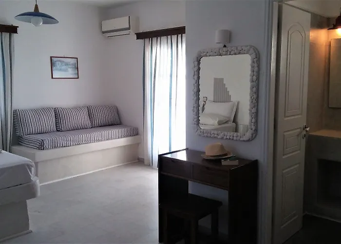 Diamantis Studios&apartments 2*